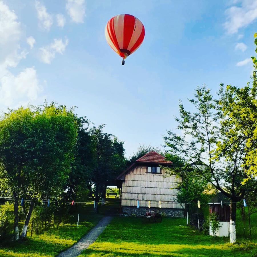 Еко Дім З Соломи Villa Solociîn Exterior foto